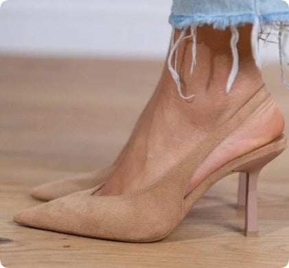 Empressa™ – Pointed Toe Pumps