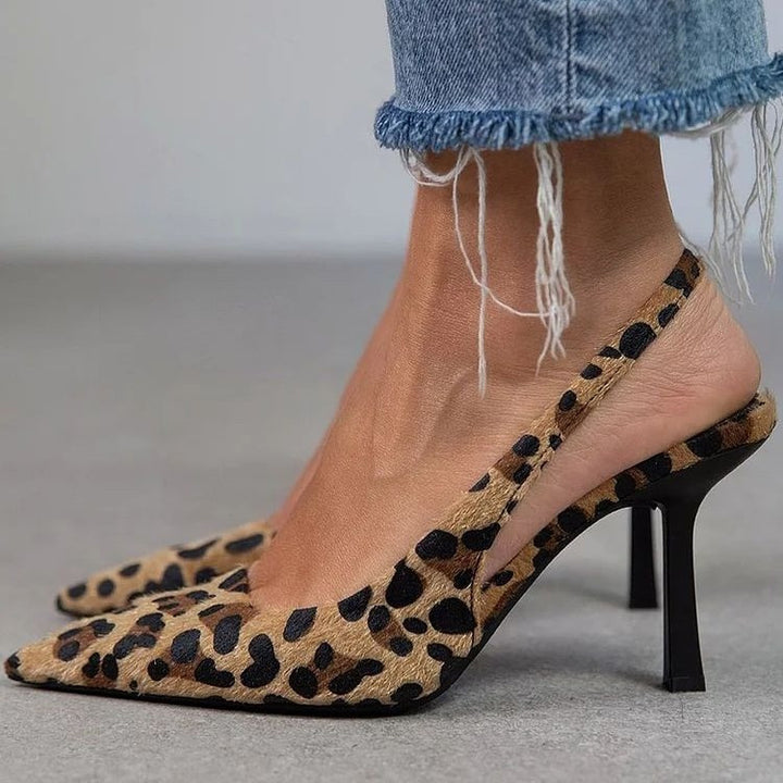Empressa™ – Pointed Toe Pumps