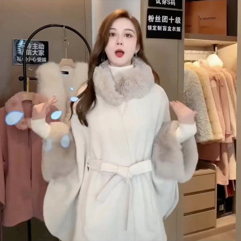 Vivienne™ – Wool Woman Blend Fur-Collar Cape Wrap