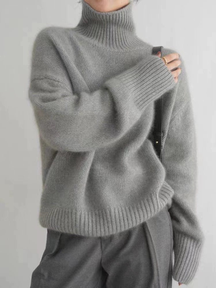 LuxeLoft™ – Woman High-Neck Relaxed Knit Sweater