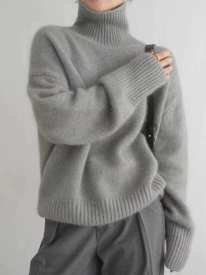LuxeLoft™ – Woman High-Neck Relaxed Knit Sweater