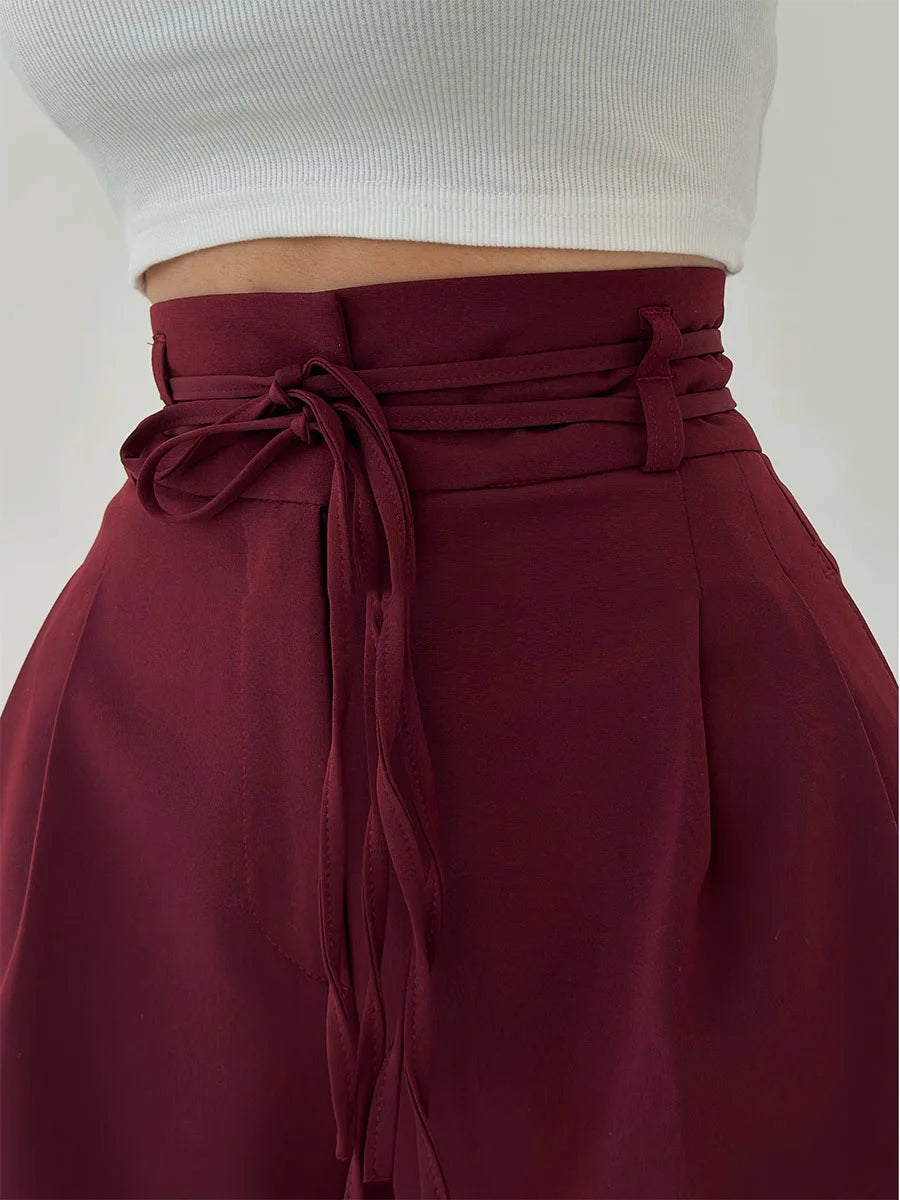 Caelina™ – Tailored Lace-Up Straight Pants