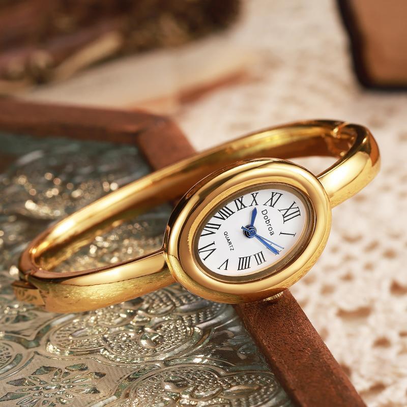 LuxeOra™ – Elegant Oval Women’s Watch