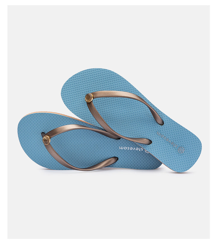 RivetWave™ – Women’s Studded Beach Flip-Flop Slippers