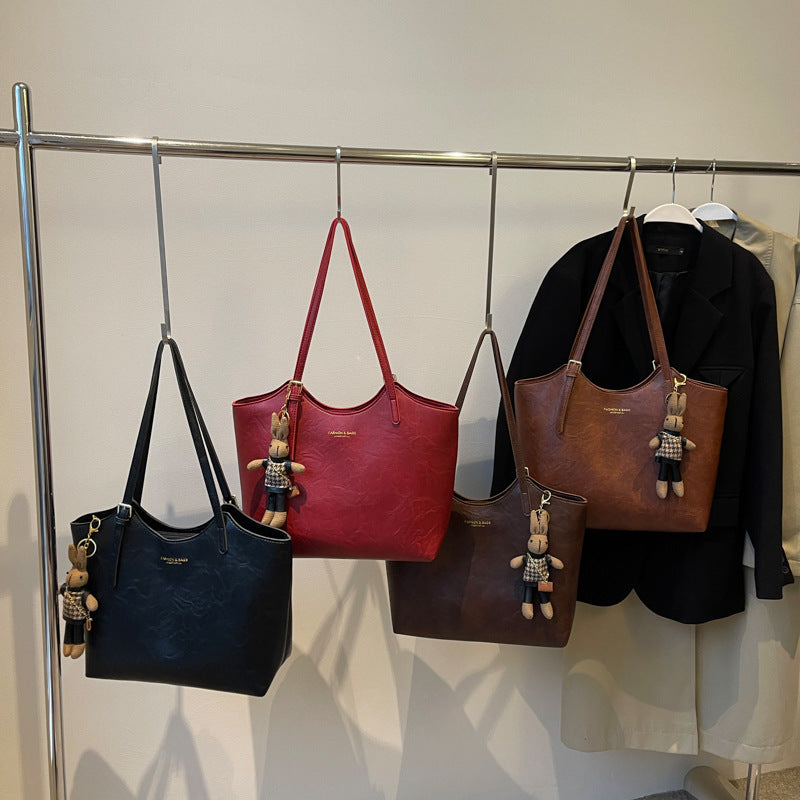 Caleris™ Artisan Waxed Leather Tote – Women’s Handbag