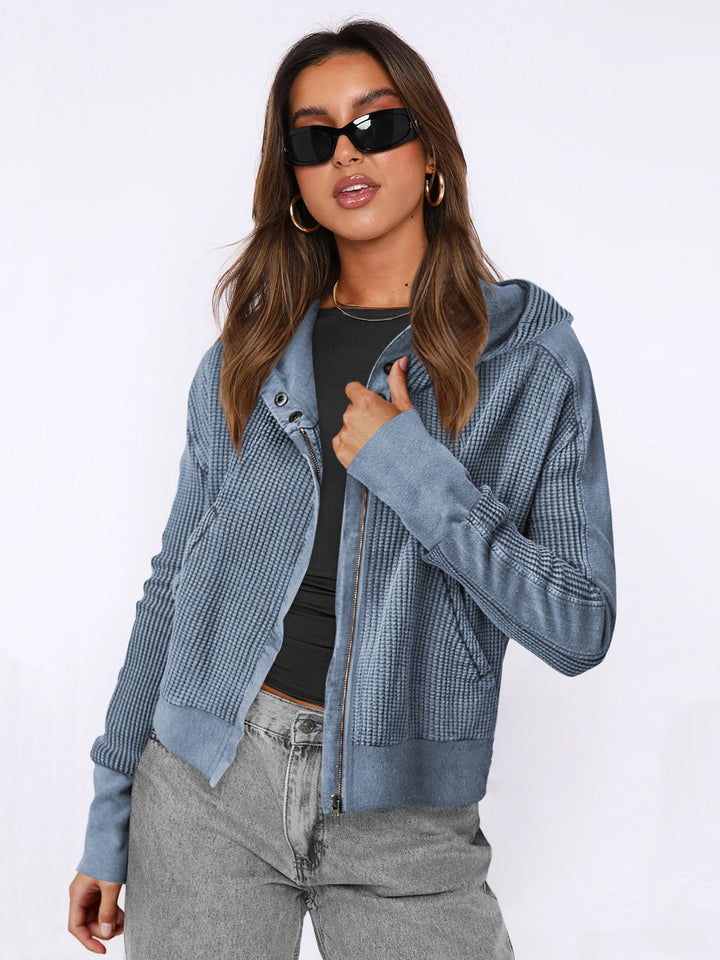PatchFlow™ – Casual Patchwork Zip-Up Knit Cardigan