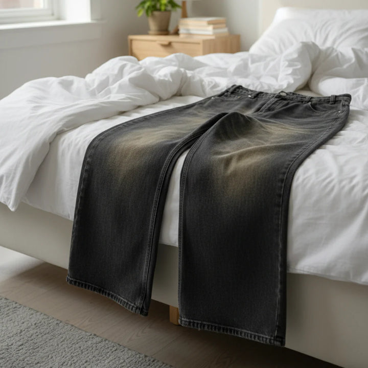 RetroFlow™ – Unisex Loose-Fit Vintage Denim Jeans