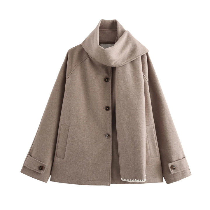 AuraFold™ – Woman Detachable Scarf Coat