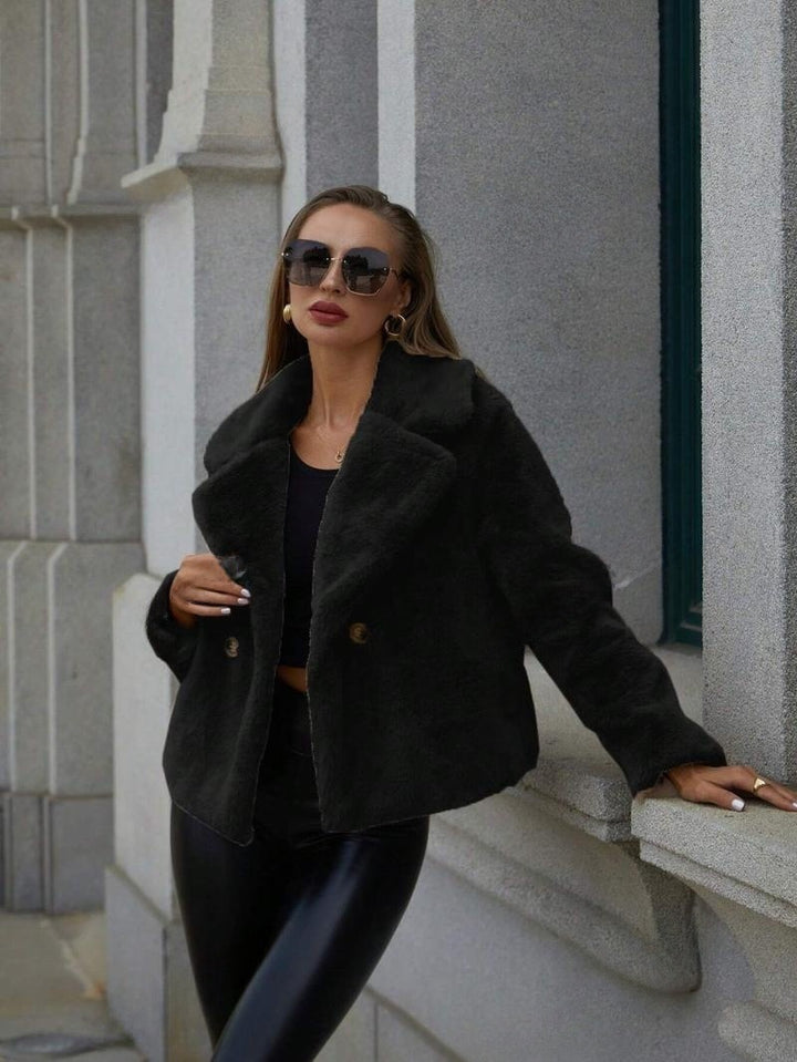 Faylora™ – Women’s Short Fox Fur Coat