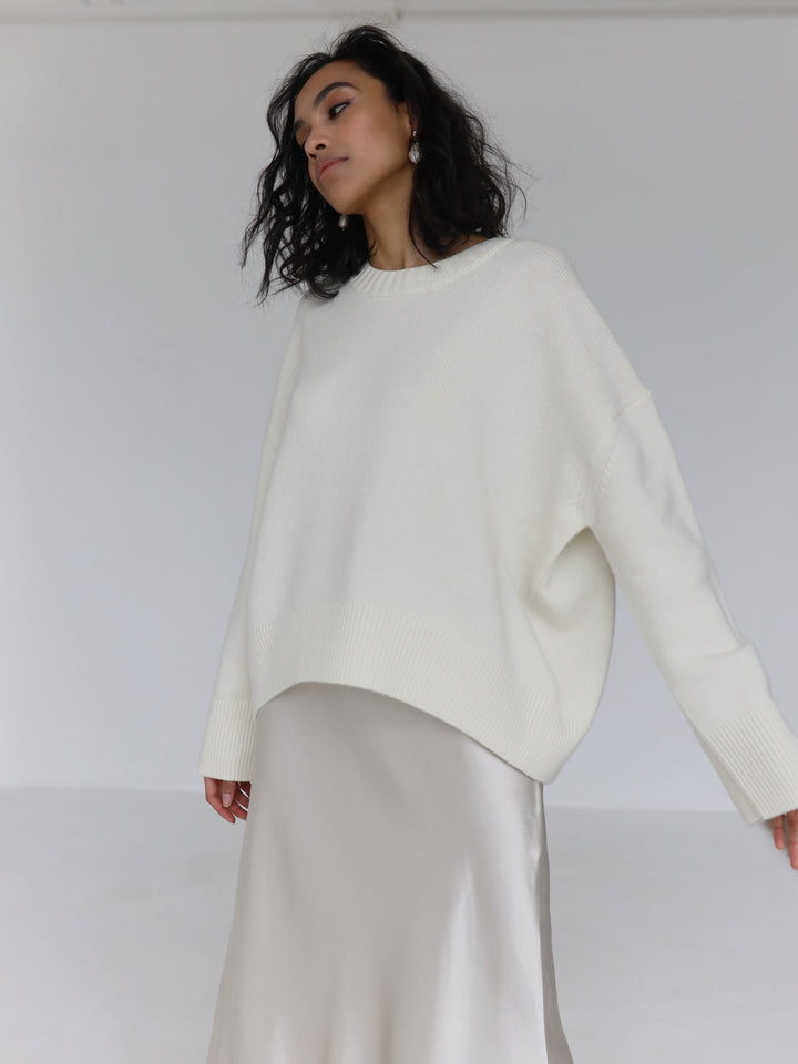 Elowen™ – Woman Check-Hem Knit Jumper Dress