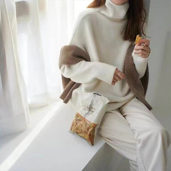 LuxeLoft™ – Woman High-Neck Relaxed Knit Sweater