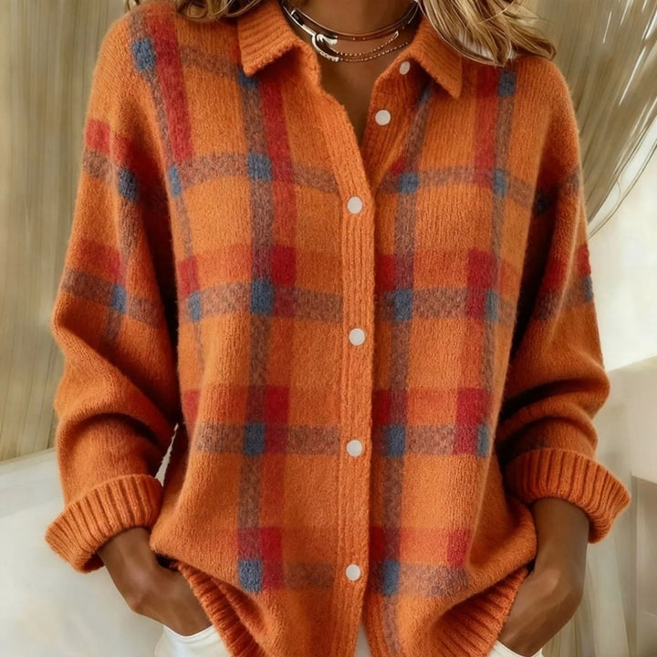 RetroVibe™ – Women’s Contrast Plaid Knit Sweater