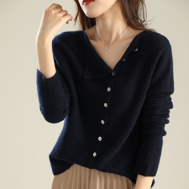 CœurKnit™ – Slim Fit Cashmere Cardigan for Women