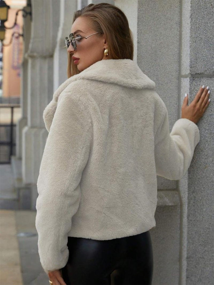 Faylora™ – Women’s Short Fox Fur Coat