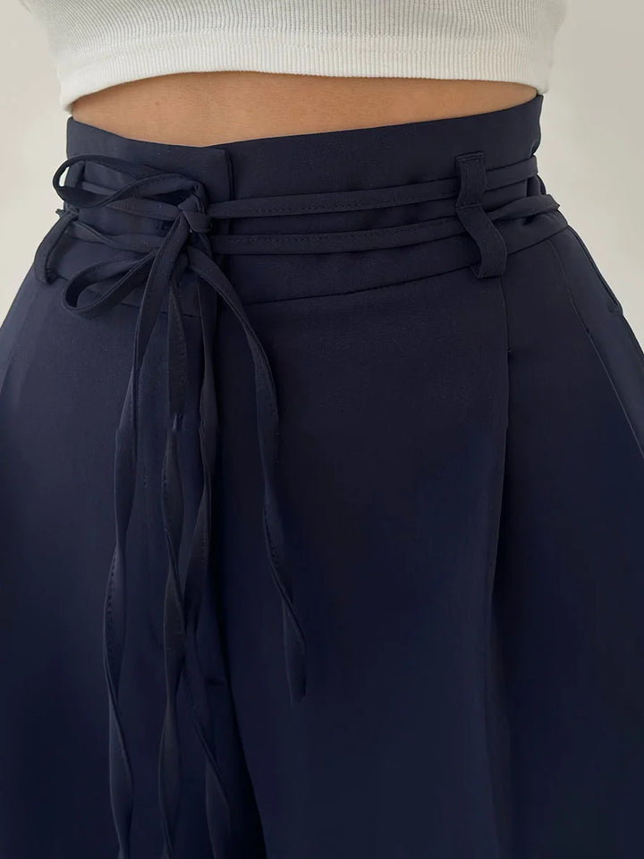 Caelina™ – Tailored Lace-Up Straight Pants