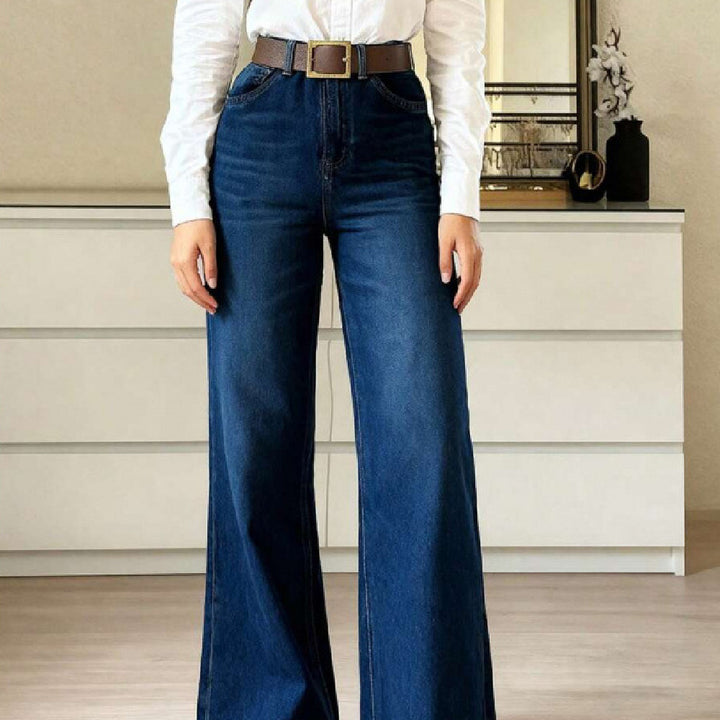 EuroEdge™ – Women’s Modern Straight-Fit Denim Jeans