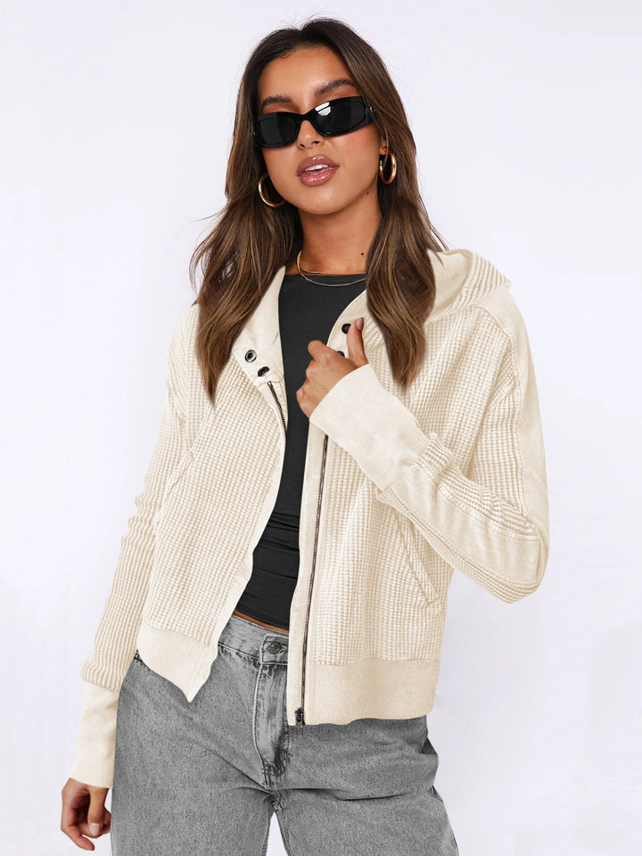 PatchFlow™ – Casual Patchwork Zip-Up Knit Cardigan