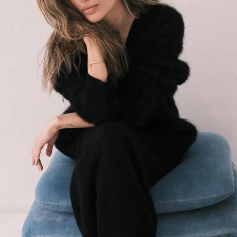 Serave™ – Women’s Loose V-Neck Cardigan