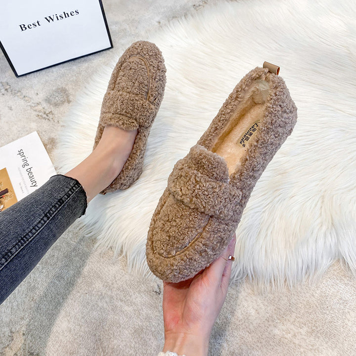 Velvetto™ – Woman Soft Plush Flats