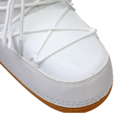 Galaxa™ – Women’s Round-Toe Space Boots