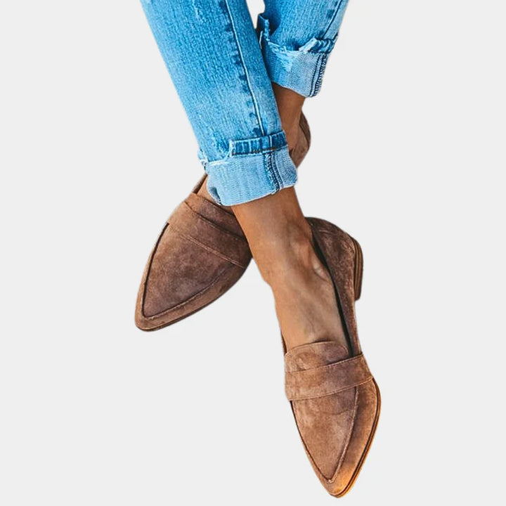 Avenelle™ – Classic Pointed Mid-Heel Loafer