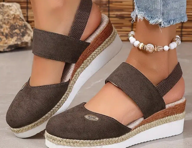 Tierra™ – Natural Curve Closed-Toe Wedges