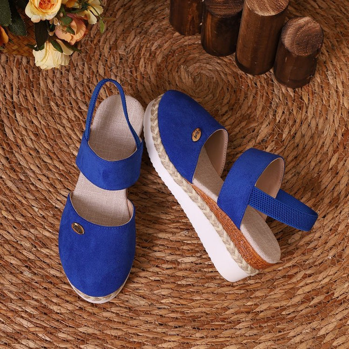 Tierra™ – Natural Curve Closed-Toe Wedges