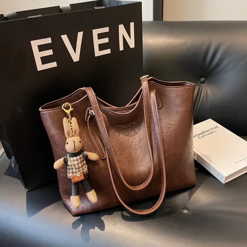 Caleris™ Artisan Waxed Leather Tote – Women’s Handbag