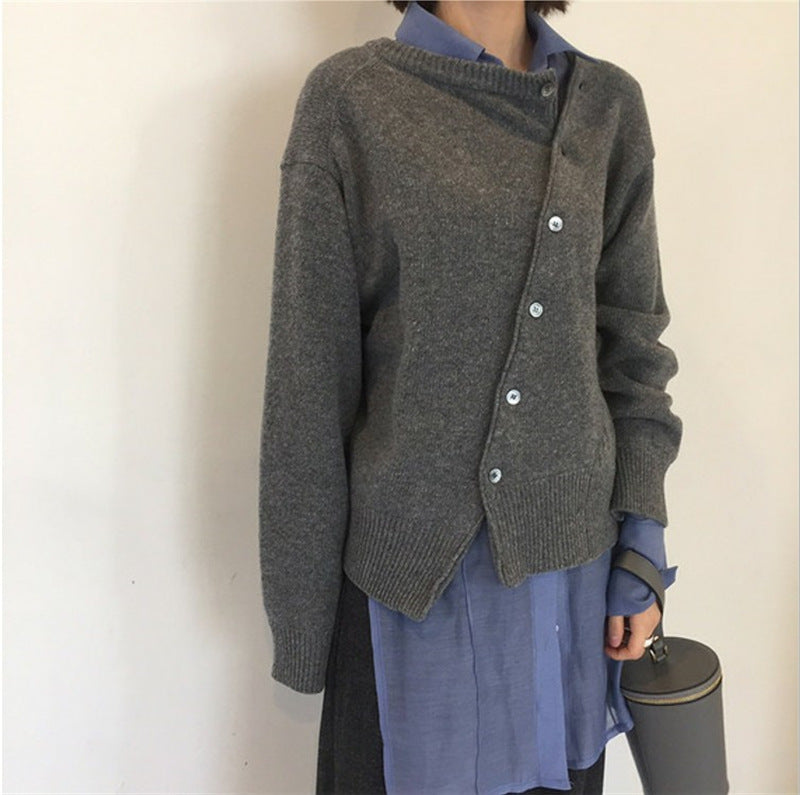 ModuFold™ – Asymmetric Buckle Knit Cardigan