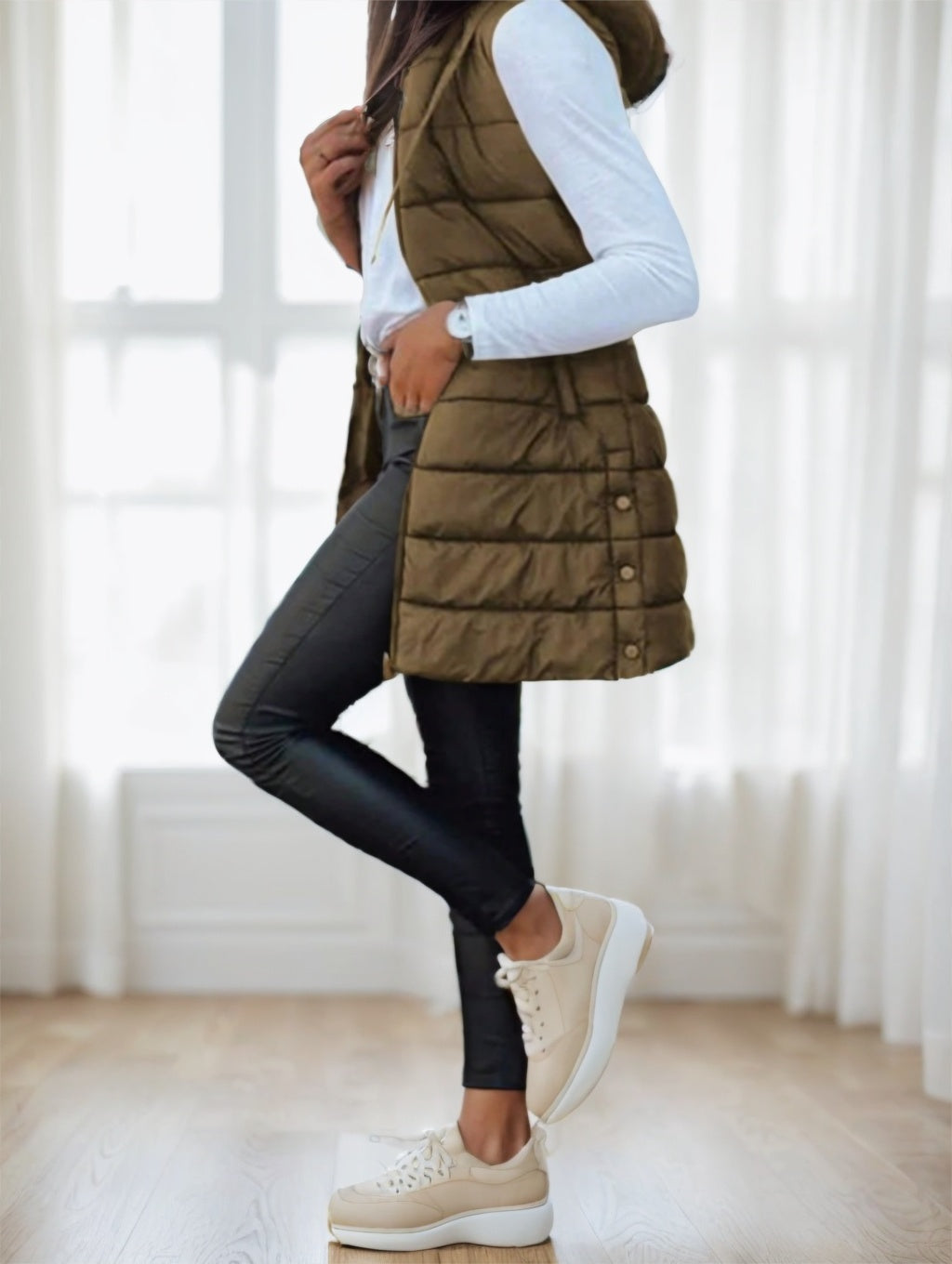 Elowen™ – Luxe Hooded Puffer Vest