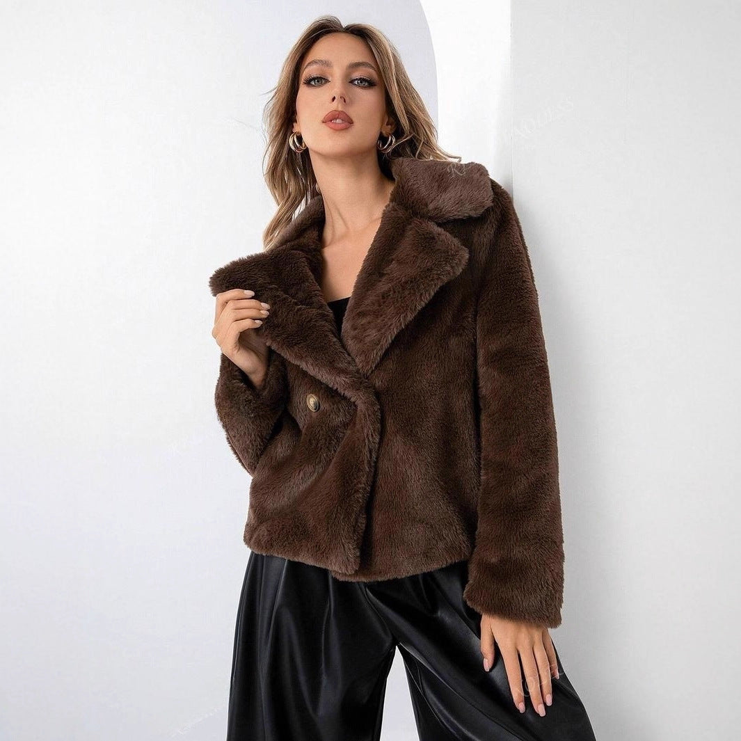 Faylora™ – Women’s Short Fox Fur Coat