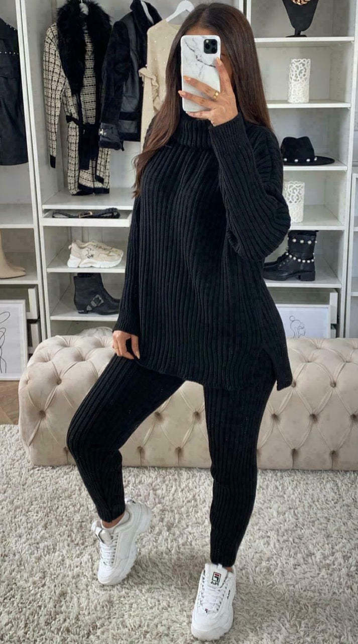 Seraphine™ – Women’s Chunky Ribbed Knit Loungewear Set