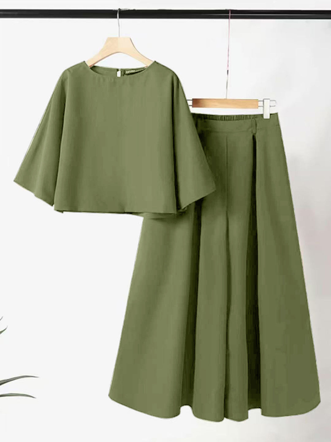 Léonet™ – Relaxed Luxe Summer Suit