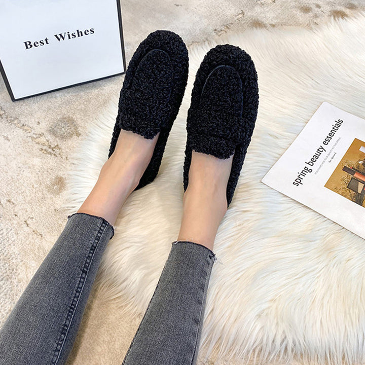 Velvetto™ – Woman Soft Plush Flats