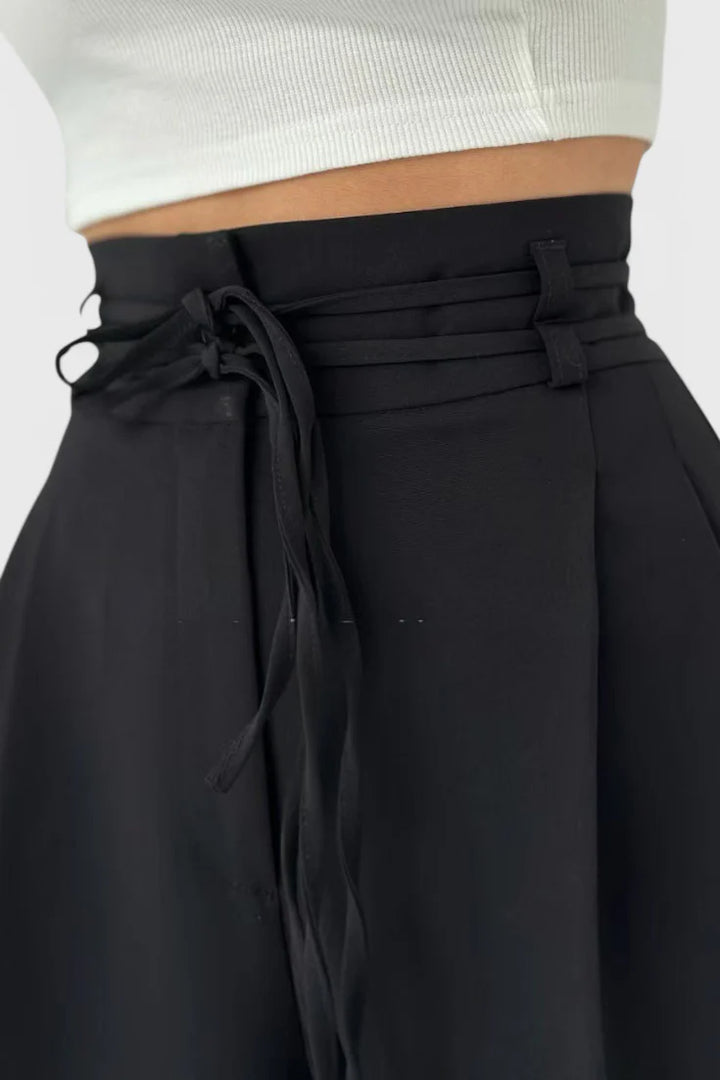 Caelina™ – Tailored Lace-Up Straight Pants
