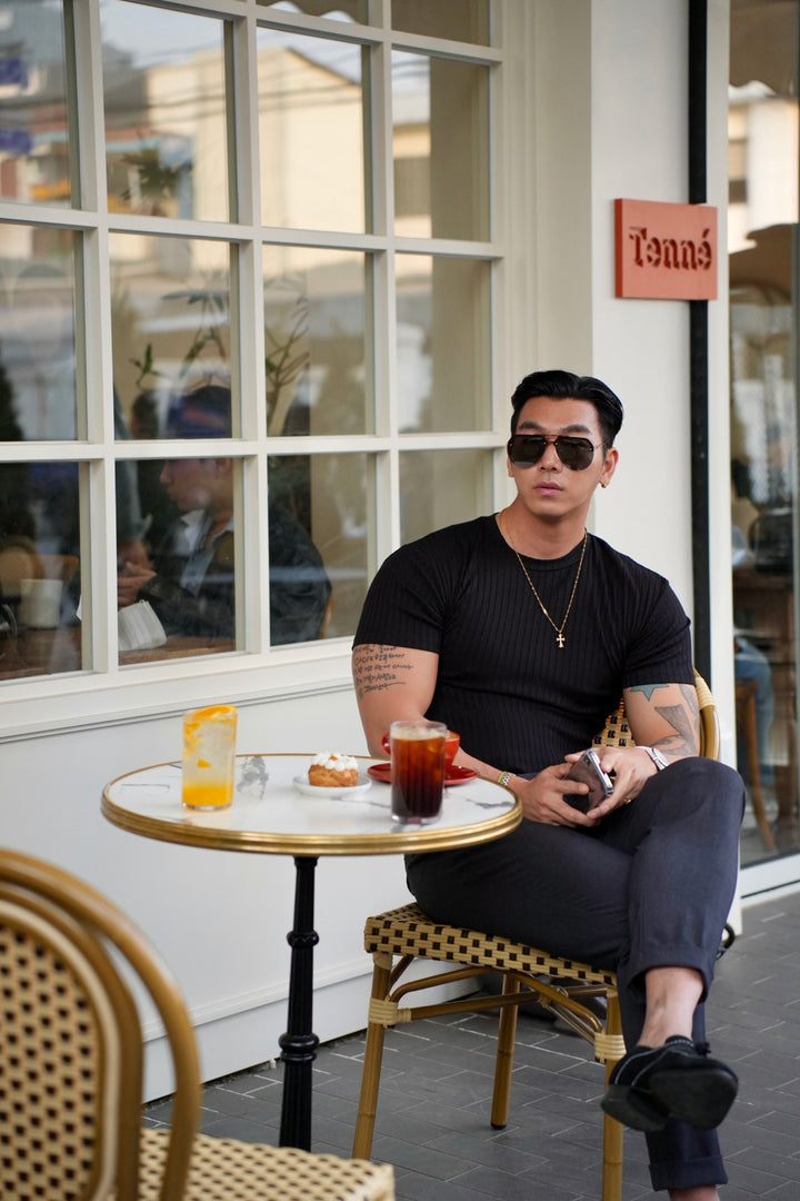 Nero™ – Stretch-Fit Round Neck Tee